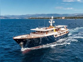 Clealands Expedition Yacht