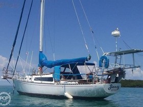 Islander Sailboats 37 Wayfarer