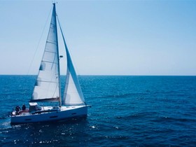 2019 Dufour 390