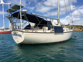 1996 Island Packet Yachts 37 til salgs