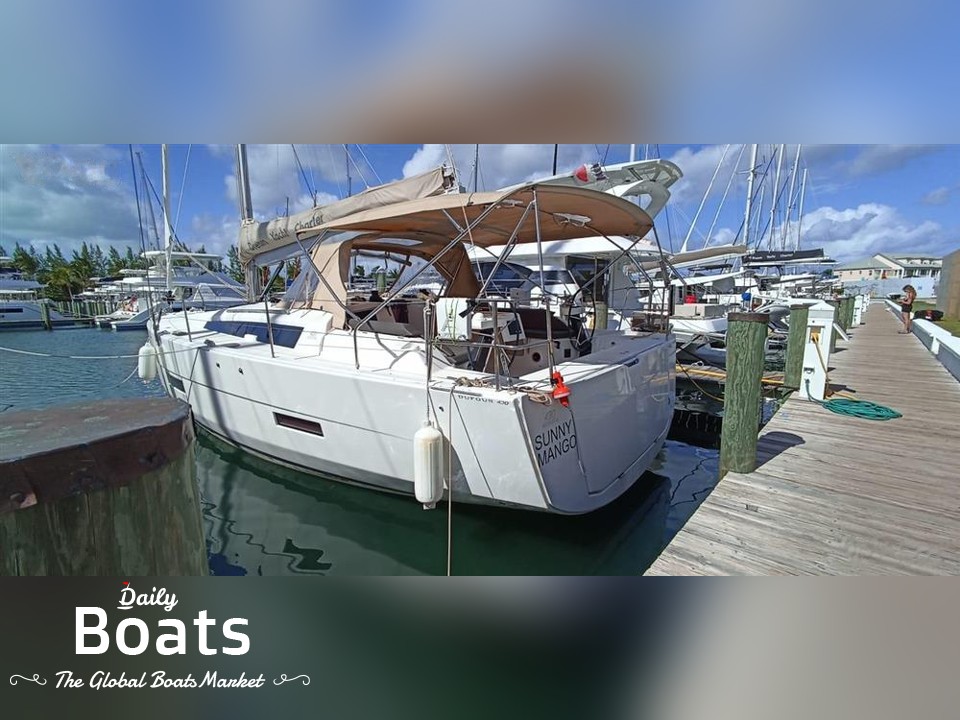 2019 Dufour 430