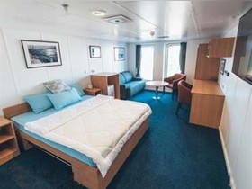 Купить 1979 Commercial Boats Cruise Ship Accommodation Vessel - 210/350 Guests/Passengers