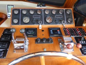 Buy 1989 Trader Yachts 44