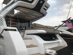 2019 Fairline Squadron 53