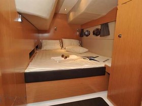 Rent 2013 Fountaine Pajot Summerland 40