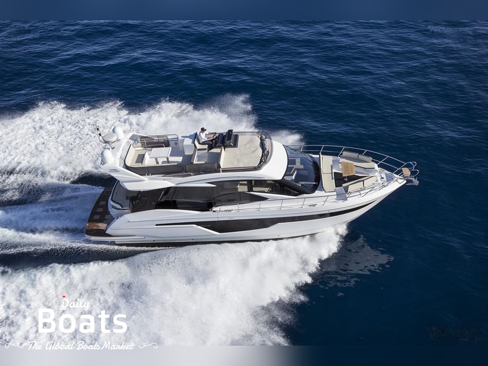 2017 Galeon 500