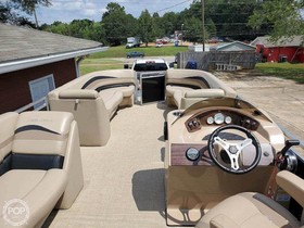 Buy 2017 Crestliner 2445