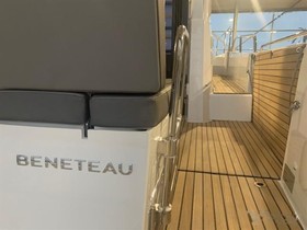 Kupiti 2022 Bénéteau Boats Antares 11