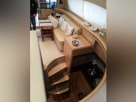 2005 Ferretti Yachts 550