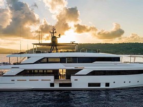 Ferretti Yachts Custom Line 42