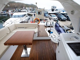 Kupiti 2013 Azimut Yachts 54