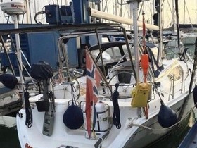 2010 Hunter 39