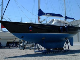 Camper & Nicholsons 42