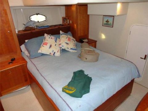 1999 Silverton 453