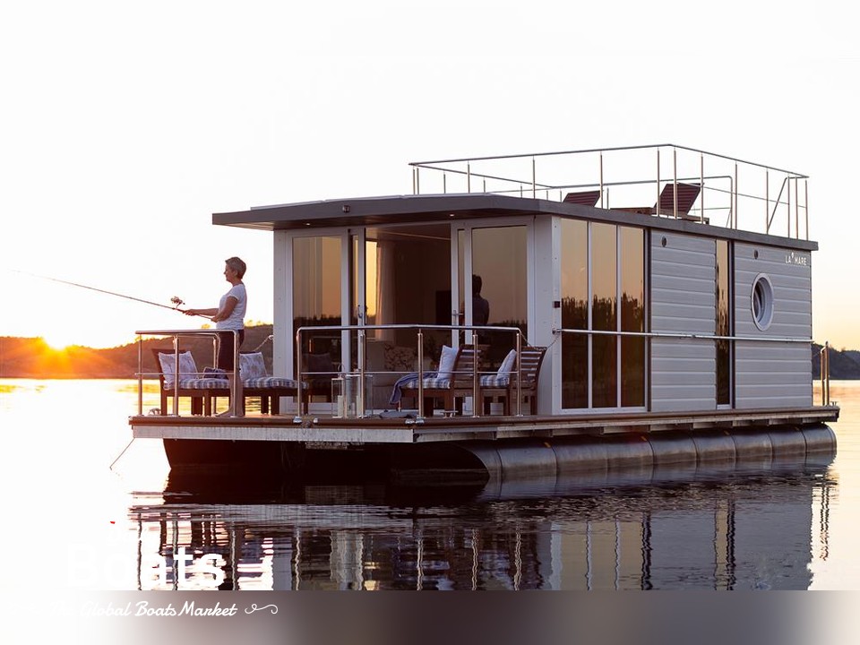 La Mare Houseboats Apartboat for sale. View price, photos and Buy La