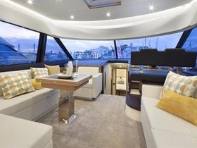2018 Prestige Yachts 560 til salg