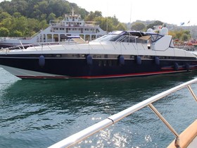 Mangusta Yachts 80