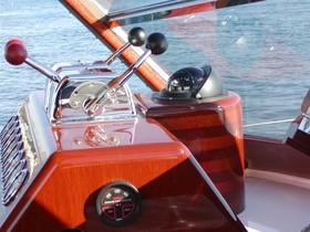 Vegyél 1957 Chris-Craft 330 Futura Sports Express