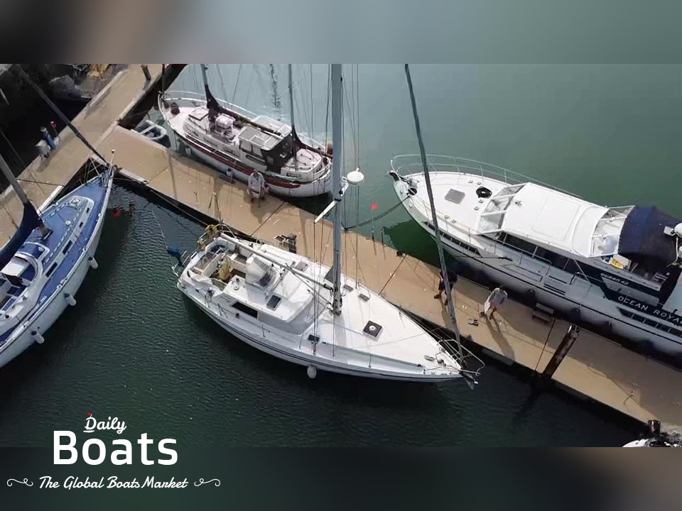 1992 Moody 38 Eclipse
