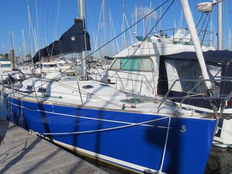 Beneteau First 36.7