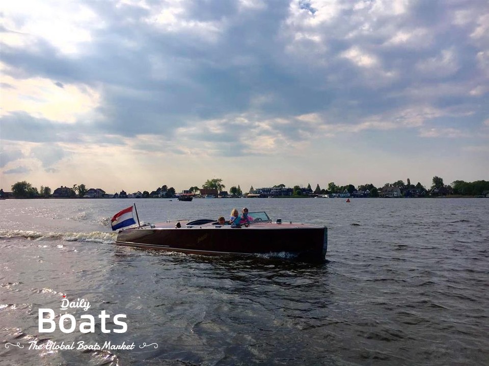 1989 The Hacker Boat Company 26 Triple Cockpit for sale. View price