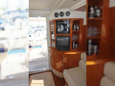 Buy 2001 Astondoa 46 Fly