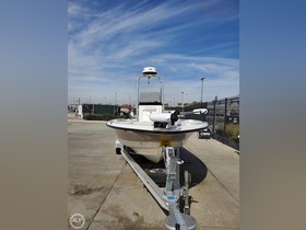 2017 Triton Boats 240 Lts