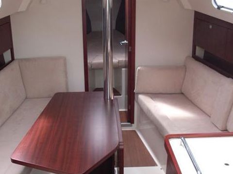 2010 Hanse 320 til salg