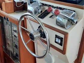 Købe 1986 Bertram Yachts 33