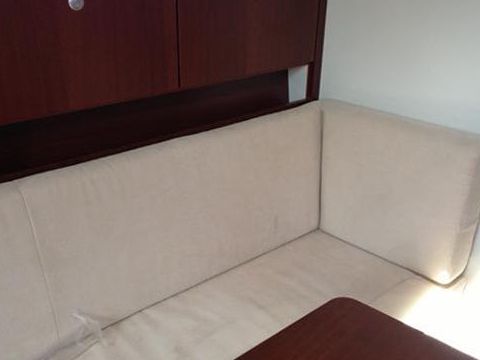 2010 Hanse 320
