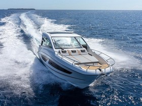 2022 Bénéteau Boats Gran Turismo 32 za prodaju