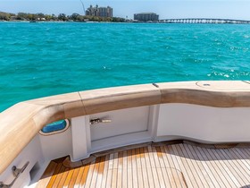 2017 Hatteras Yachts 70 προς πώληση