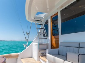 Купити 2017 Hatteras Yachts 70