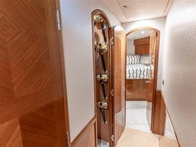 2017 Hatteras Yachts 70