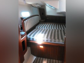 2005 Hunter 36