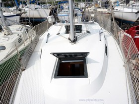 2010 Bavaria Yachts 32 Cruiser