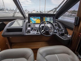 2016 Princess 68