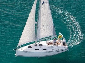 2013 Bavaria Yachts 32 till salu