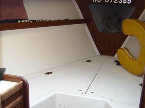 1976 C&C 38 Sloop til salg