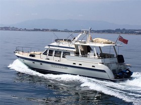Trader Yachts 575 Sunliner Signature