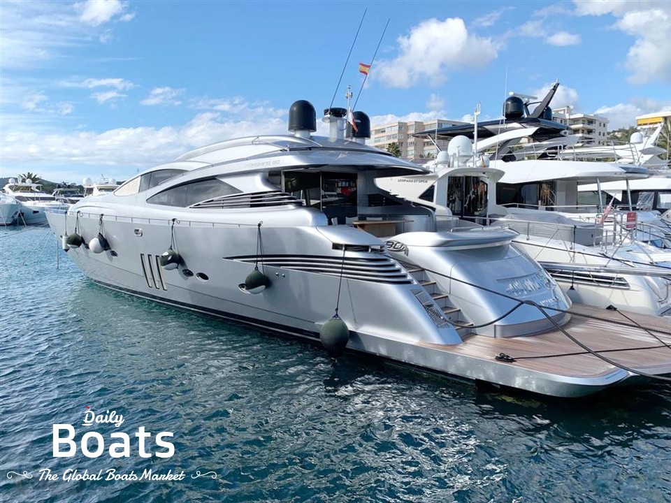 2008 Pershing 90