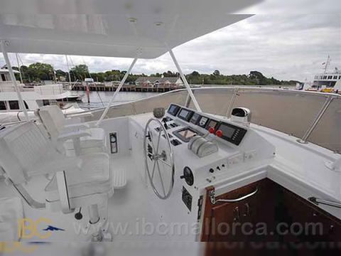 1987 Hatteras 85 kaufen
