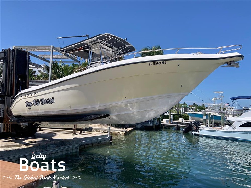 2004 Century Boats 2900 Center Console for sale. View price, photos and
