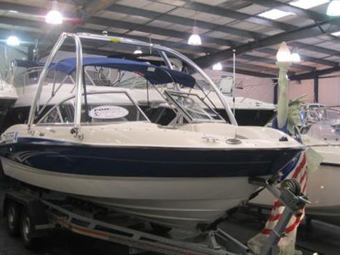 Bayliner 185