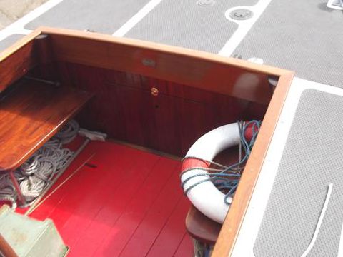 1962 Pilot Launch 33 (Available)
