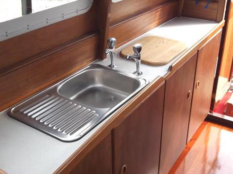 1962 Pilot Launch 33 (Available) til salg