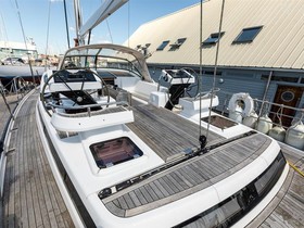 Buy 2012 Discovery Yachts 57