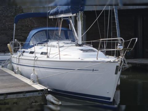 Bavaria 37