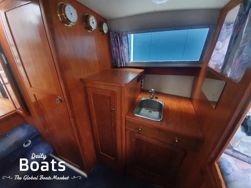 1993 Marex 277 Consul zu verkaufen. Preis und fotos ansehen und 1993