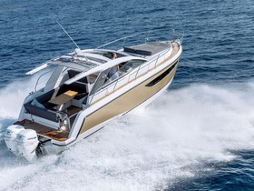 2021 Sealine S330V